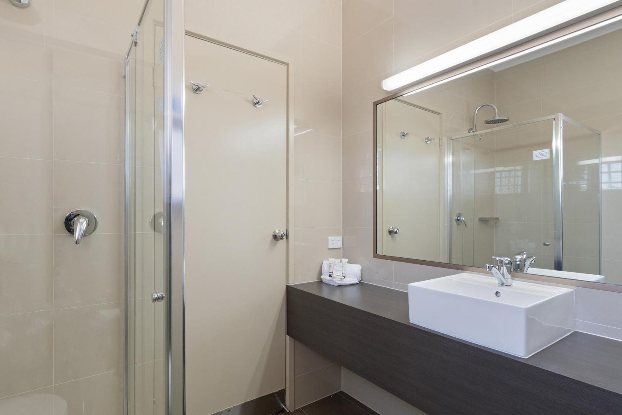 Burke And Wills Motor Inn Суон-Хилл Номер фото